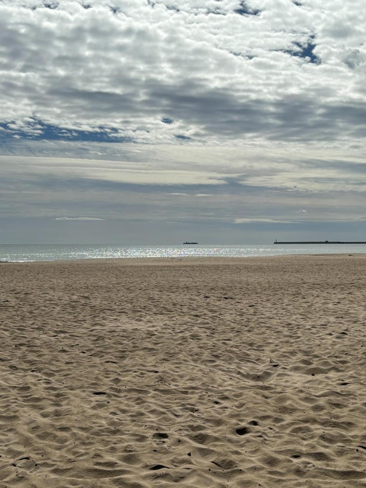 Apartamento Primera Linea De Playa Patacona Valencia Ngoại thất bức ảnh